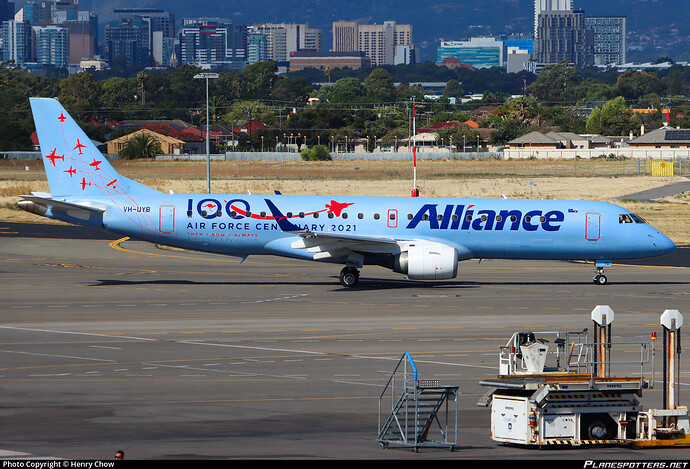 vh-uyb-alliance-airlines-embraer-erj-190ar-erj-190-100-igw_PlanespottersNet_1435289_939a63adc4_o