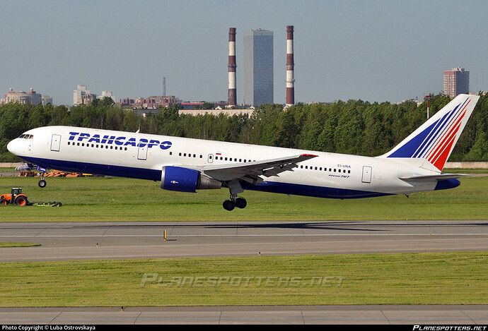 ei-una-transaero-boeing-767-3p6er_PlanespottersNet_1141259_b12b050ec3_o