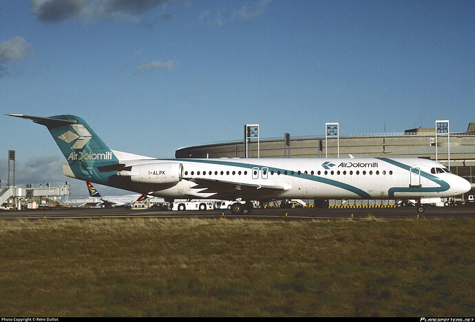 i-alpk-air-dolomiti-fokker-100-f28-mark-0100_PlanespottersNet_384680_637e81b319_o