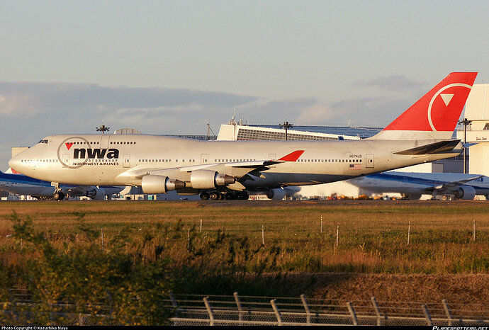 n674us-northwest-airlines-boeing-747-451_PlanespottersNet_127456_8d0225d196_o