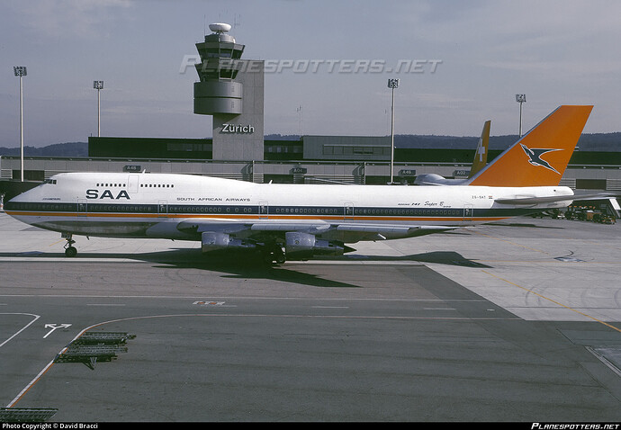 zs-sat-south-african-airways-boeing-747-344_PlanespottersNet_1067991_361eabbb38_o