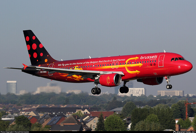 oo-sno-brussels-airlines-airbus-a320-214_PlanespottersNet_1439791_ab4495d75a_o