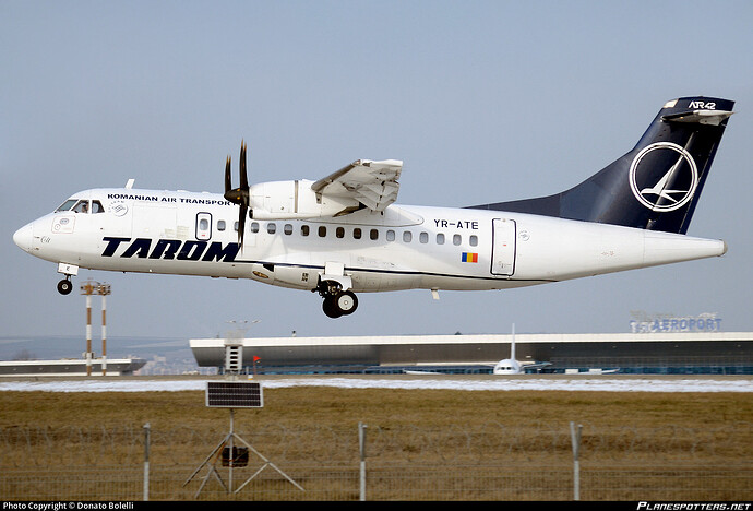 yr-ate-tarom-atr-42-500_PlanespottersNet_917798_0ae7d049f5_o