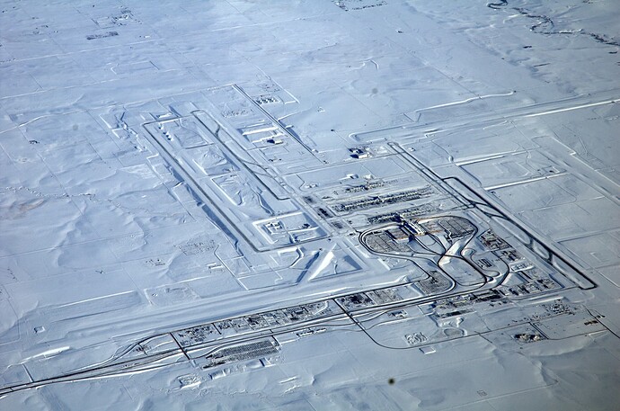 Denver_International_Airport,_snow