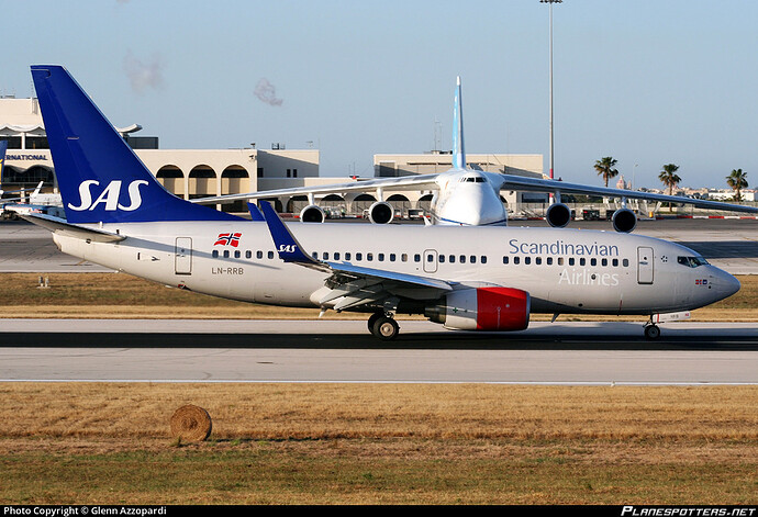 ln-rrb-sas-norge-boeing-737-783-wl_PlanespottersNet_123822_1ce8fddff7_o