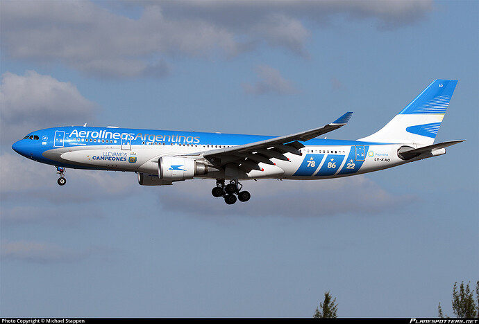 lv-kao-aerolineas-argentinas-airbus-a330-202_PlanespottersNet_1717820_9f5efc44db_o