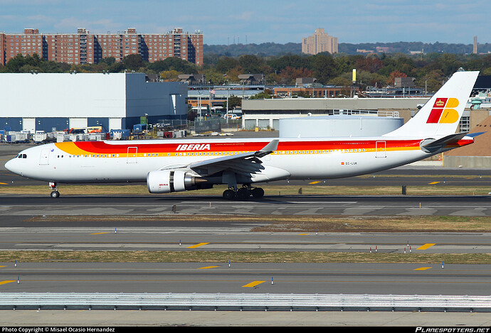 ec-luk-iberia-airbus-a330-302_PlanespottersNet_419676_7378df1f17_o