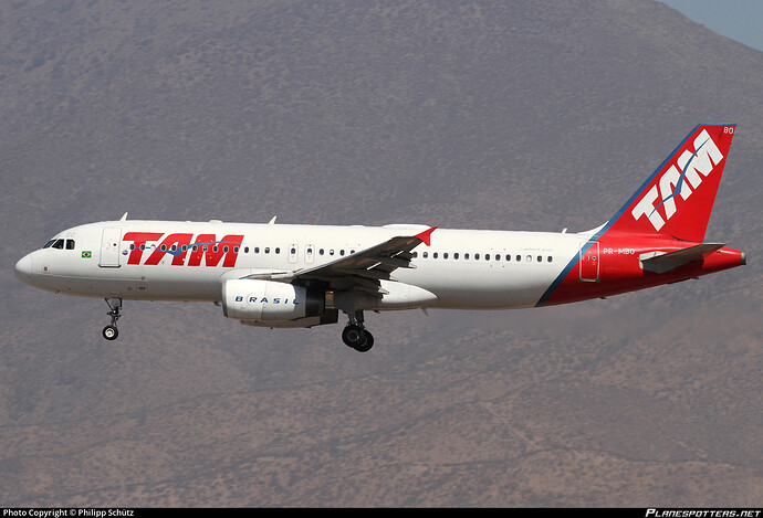pr-mbo-tam-linhas-aereas-airbus-a320-232_PlanespottersNet_957326_8fd7a53f1b_o