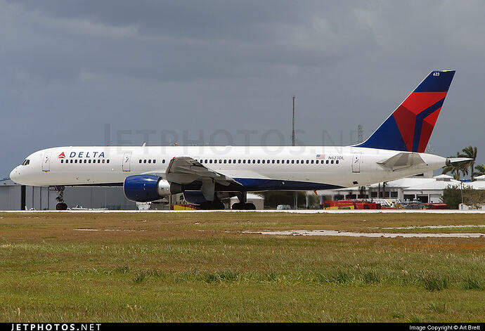 B752