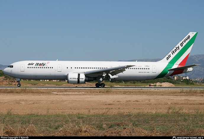 i-aigj-air-italy-boeing-767-304er_PlanespottersNet_377749_a4a33c7ba1_o
