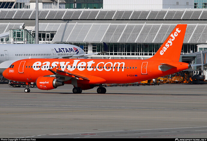 g-ezui-easyjet-airbus-a320-214_PlanespottersNet_792143_8d1548021b_o