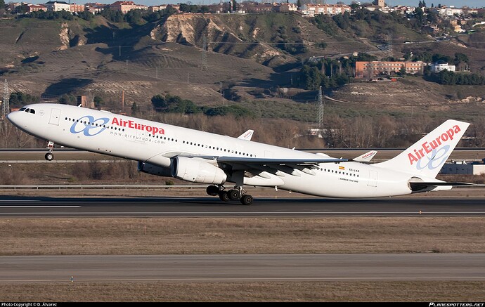 ec-lxr-air-europa-airbus-a330-343_PlanespottersNet_745425_887dbbca69_o