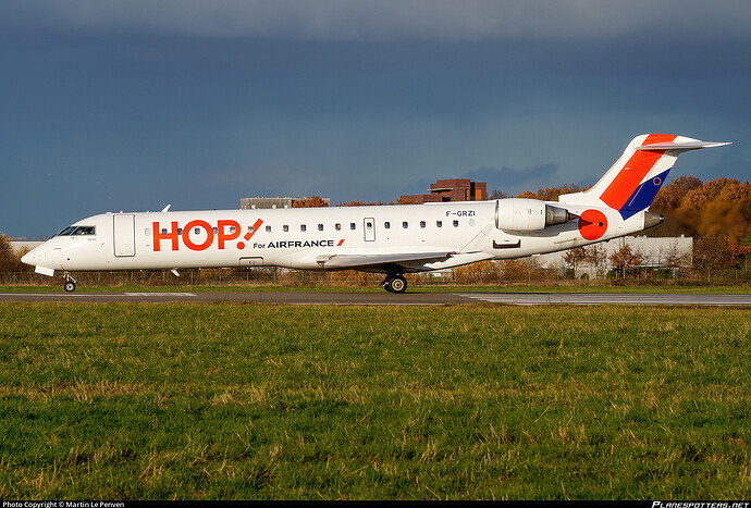 f-grzi-hop-bombardier-crj-701-cl-600-2c10_PlanespottersNet_1141554_c0cd204625_o