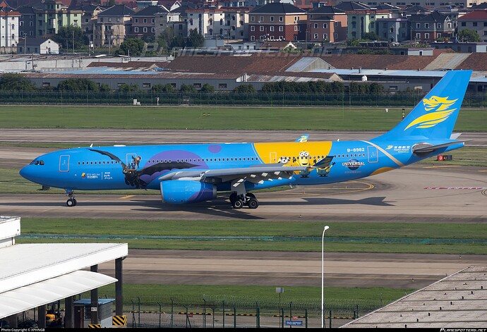 b-8982-capital-airlines-airbus-a330-243_PlanespottersNet_1304554_5b2024b967_o
