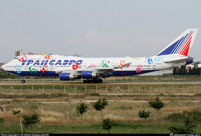 ei-xlk-transaero-boeing-747-412_PlanespottersNet_479937_3416360185_o