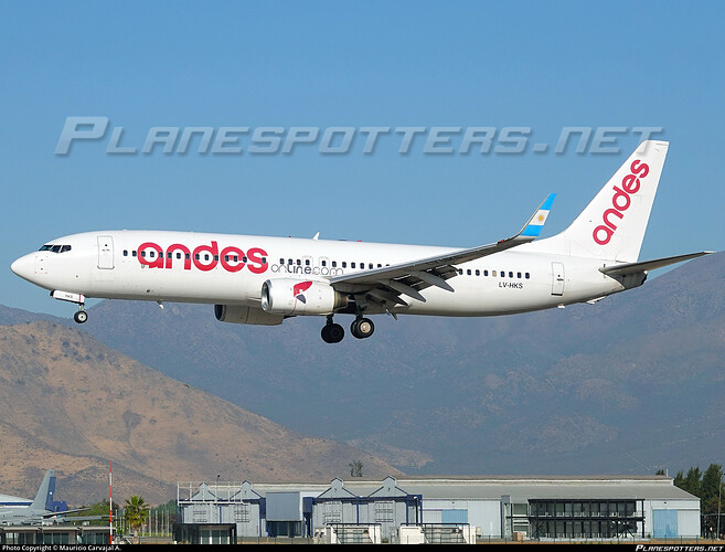 lv-hks-andes-lineas-aereas-boeing-737-8as-wl_PlanespottersNet_1700595_8b87d79a27_o