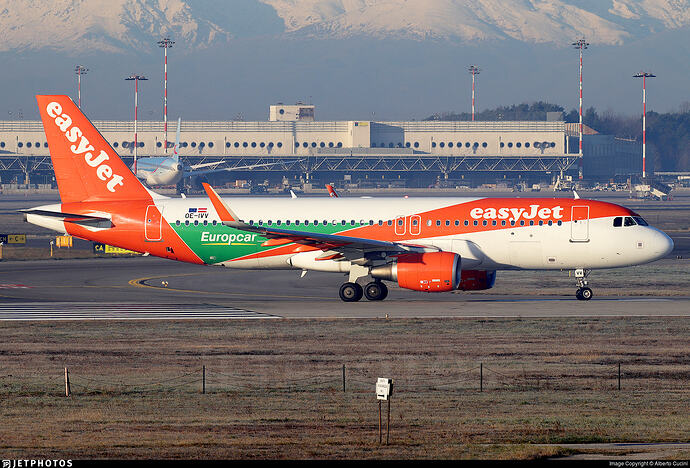 Easyjet-europcar-1