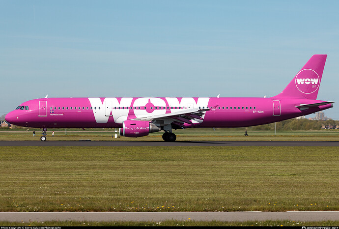 tf-son-wow-air-airbus-a321-211_PlanespottersNet_1295718_6846399d12_o