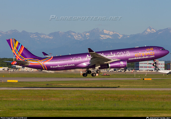a6-afa-etihad-airways-airbus-a330-343_PlanespottersNet_850706_6b67078d2d_o