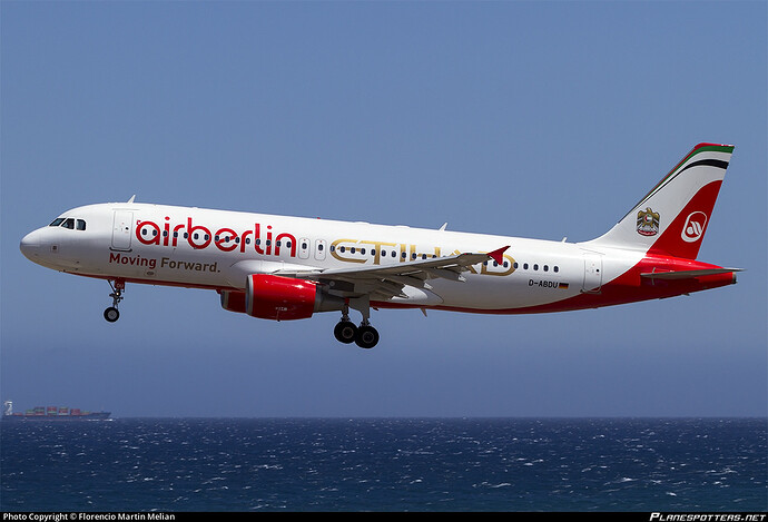 d-abdu-air-berlin-airbus-a320-214_PlanespottersNet_497993_e43284bce6_o