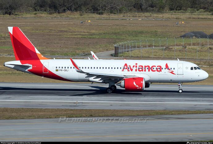 pr-obj-avianca-brasil-airbus-a320-251n_PlanespottersNet_852186_14024416ff_o
