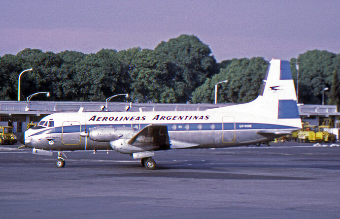 HS748_LV-HHE_Aerolineas_Bs_As_26.04.72_edited-2