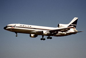 11df_-_Delta_Air_Lines_Lockheed_L-1011_TriStar_1;N1732D@FLL;30.01.1998(5016025629)