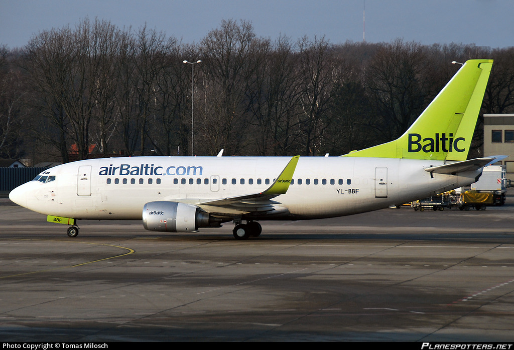 yl-bbf-airbaltic-boeing-737-548-wl_PlanespottersNet_126099_b255759175_o