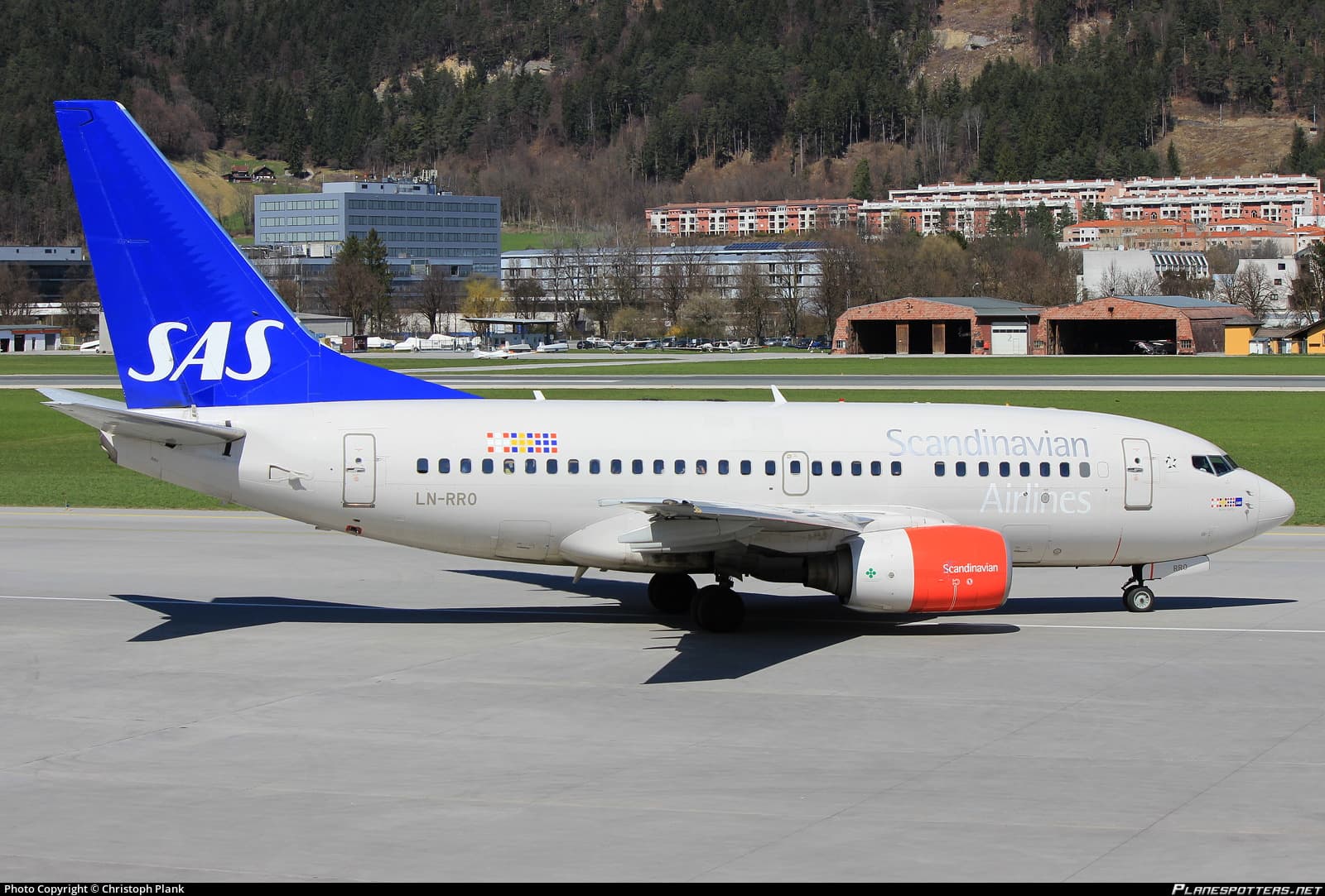 ln-rro-sas-scandinavian-airlines-boeing-737-683_PlanespottersNet_903926_b4dc2b6f39_o