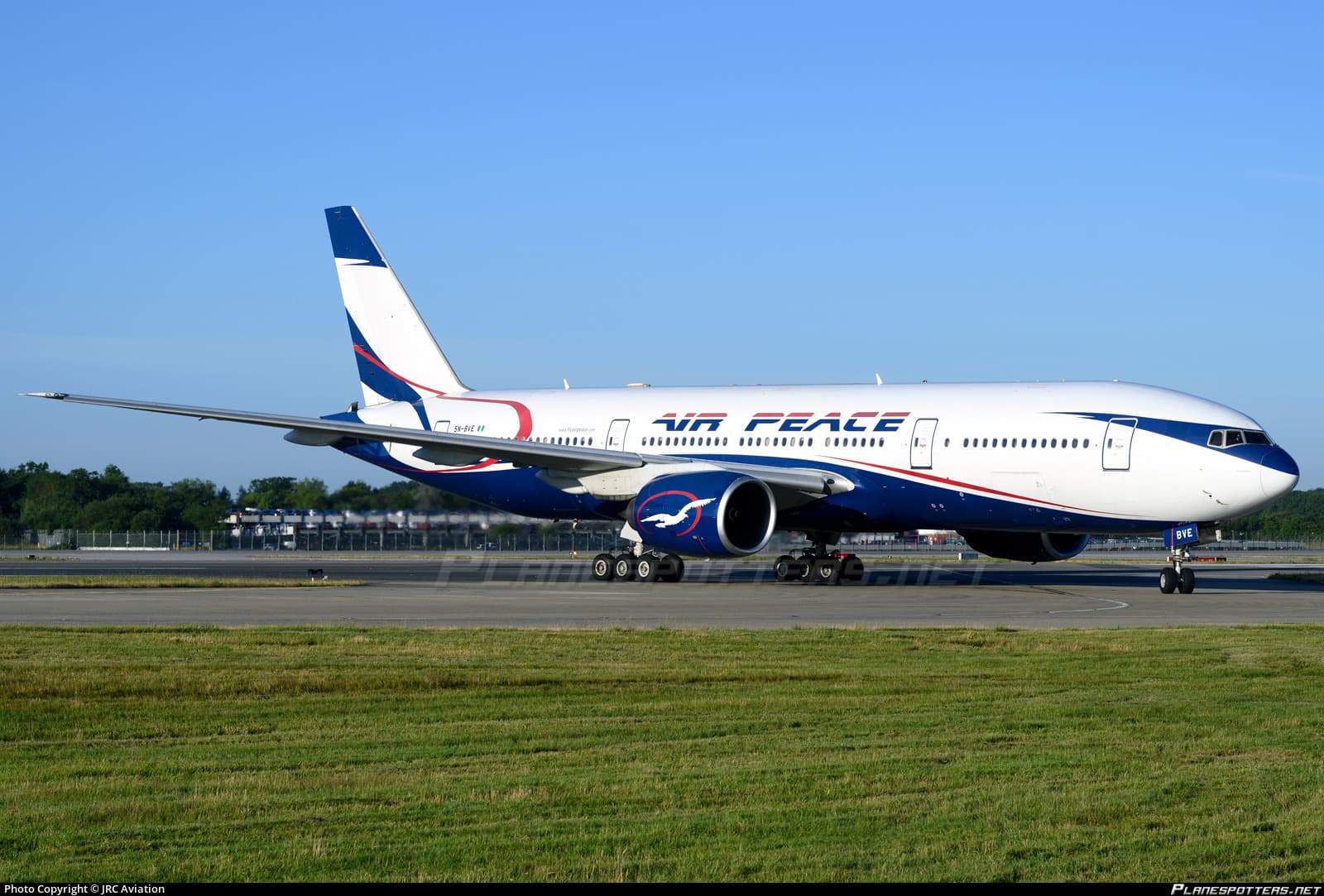 5n-bve-air-peace-boeing-777-21her_PlanespottersNet_1620040_e952a0408c_o