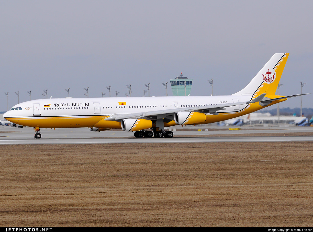 Aeroplane Rba RBA / A342 - Royal Brunei Airlines - Livery Suggestions - Flyboys.Games ...