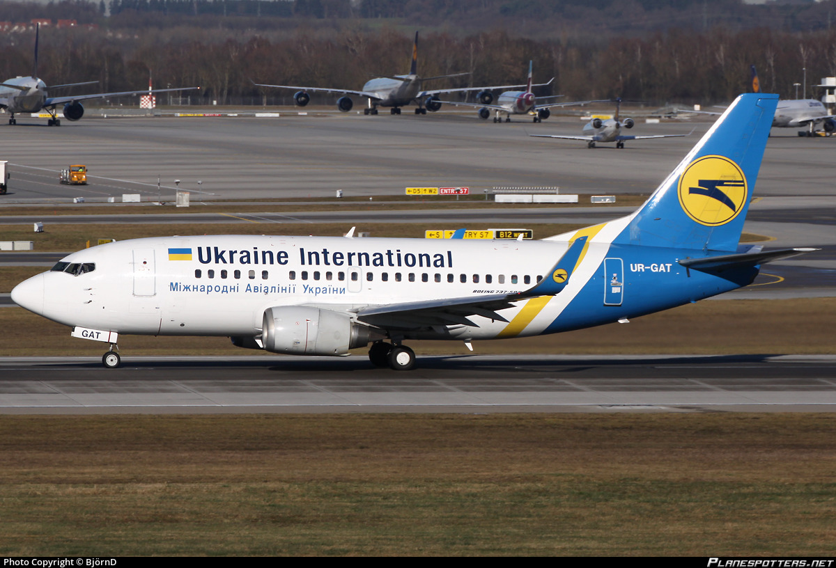 ur-gat-ukraine-international-airlines-boeing-737-528-wl_PlanespottersNet_802805_a9911c9b69_o