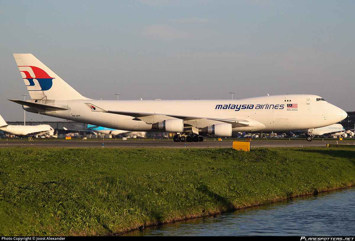MAS / B744F - Malaysia Airlines (MASkargo) - Livery Suggestions ...