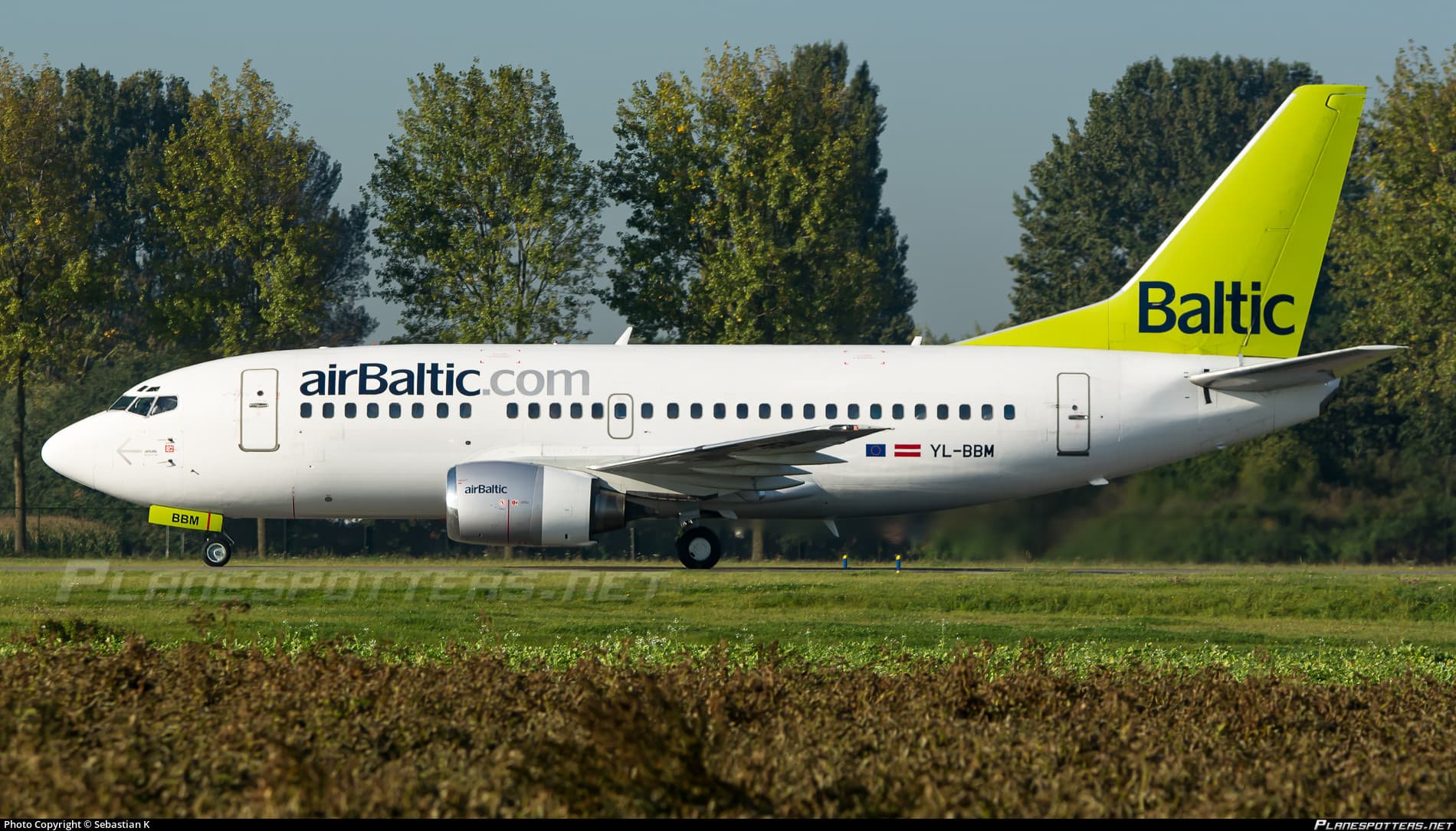yl-bbm-airbaltic-boeing-737-522_PlanespottersNet_1247807_bcdf9ed776_o